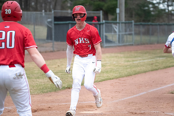 Neenah vs Hortonville 0356