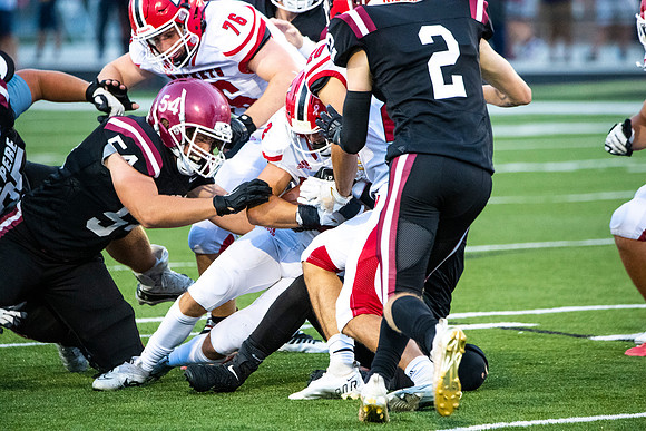 Neenah v DePere_0398