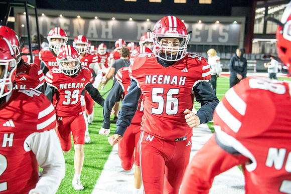 Neenah vs Muskego 0206