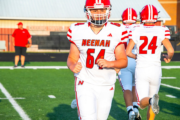 Neenah vs Montego 0294