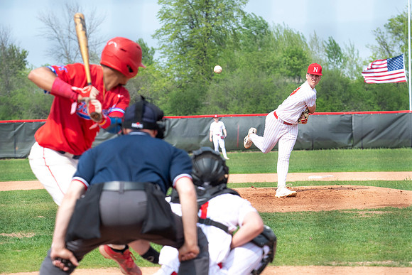 Neenah vs Hortonville 0146