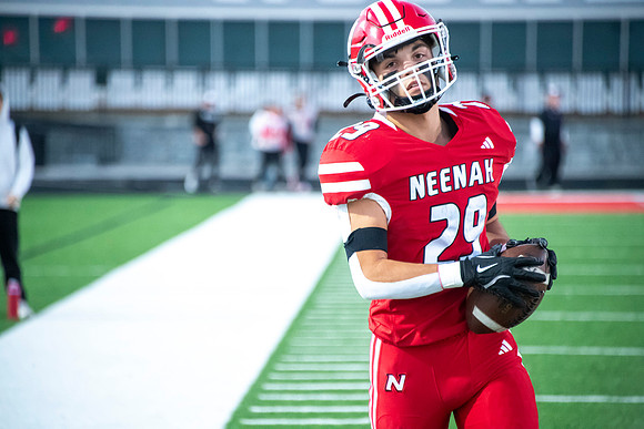 Neenah vs Hortonville 0112