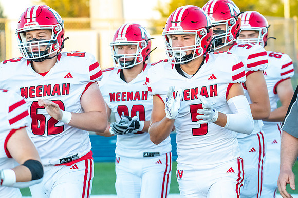 Neenah vs Appleton North 0170