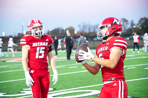 Neenah vs Hortonville 0143
