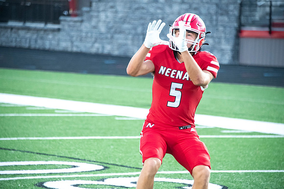 Neenah vs Hortonville 0049