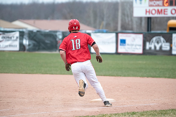 Neenah vs Hortonville 0324