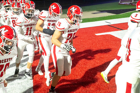 Neenah vs Kimberly 0139