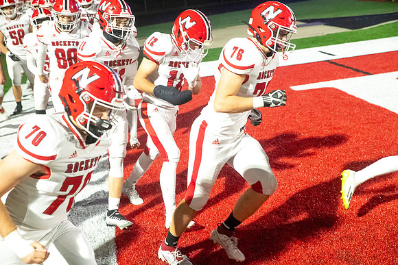 Neenah vs Kimberly 0140