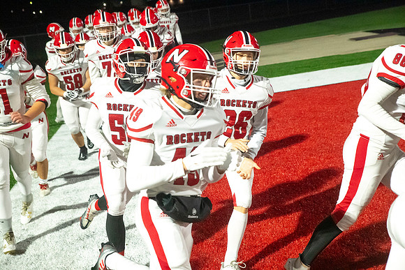 Neenah vs Kimberly 0143
