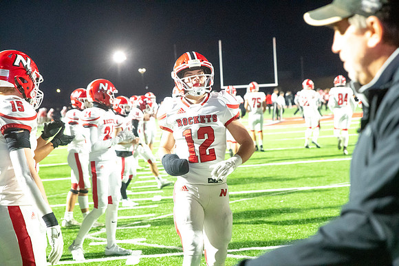 Neenah vs Kimberly 0181