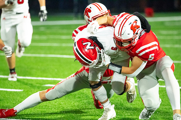 Neenah vs Kimberly 0354
