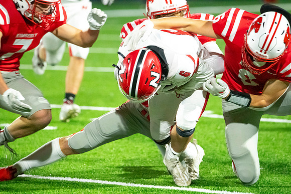 Neenah vs Kimberly 0356