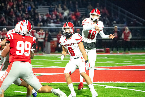 Neenah vs Kimberly 0381
