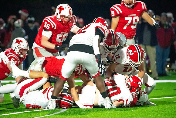 Neenah vs Kimberly 0399