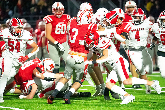 Neenah vs Kimberly 0424