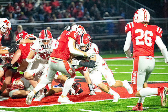 Neenah vs Kimberly 0466