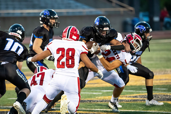 Neenah v Oshkosh West_0411