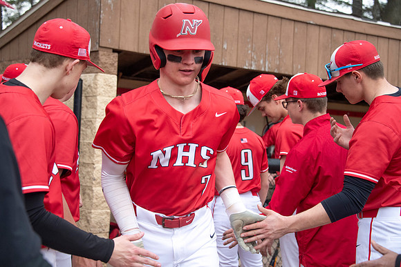 Neenah vs Hortonville 0051