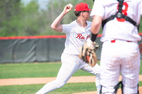 Neenah vs Hortonville 0153
