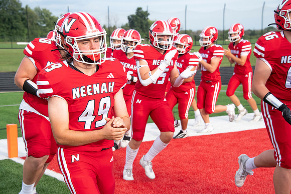 NHS_vs_Muskego_0185