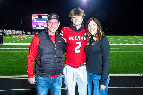 Neenah vs Hortonville 0348