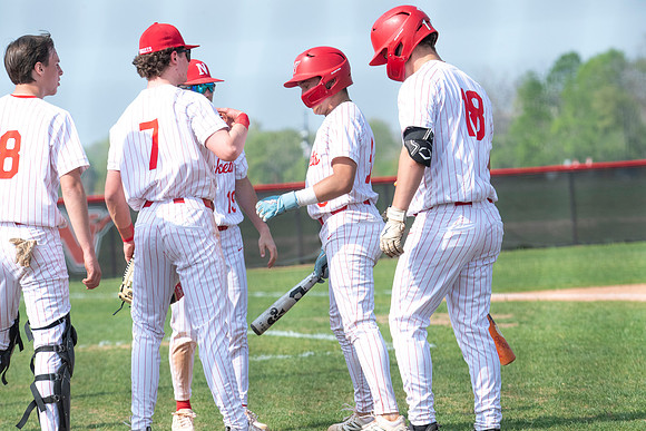 Neenah vs Hortonville 0423
