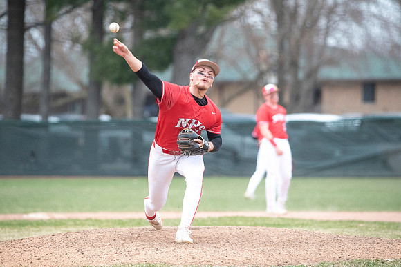 Neenah vs Hortonville 0410