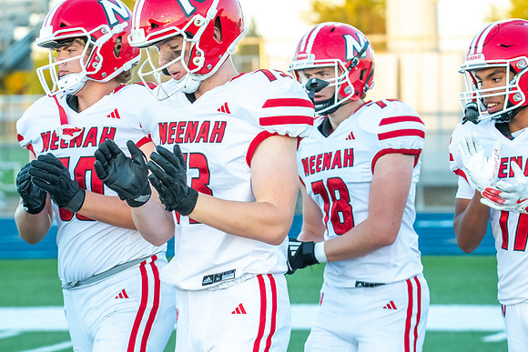 Neenah vs Appleton North 0198