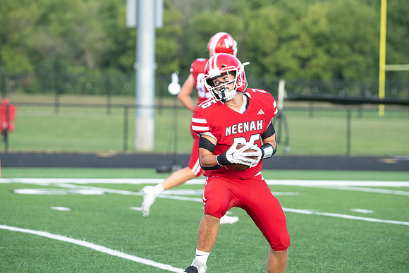 NHS_vs_Muskego_0054