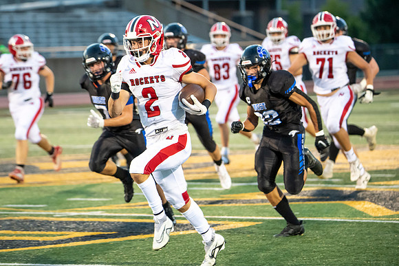 Neenah v Oshkosh West_0398