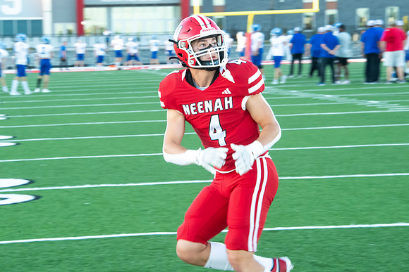 Neenah vs Oshkosh West 0098