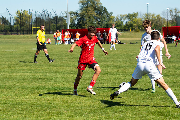 Neenah vs Sussex Hamilton 423