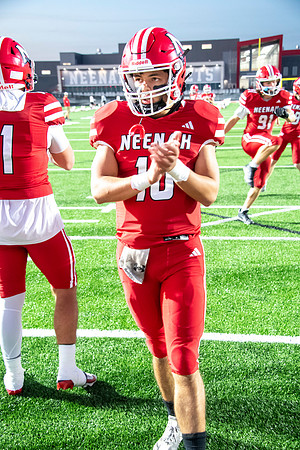 Neenah vs Hortonville 0220