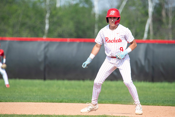 Neenah vs Hortonville 0304