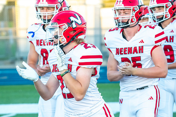 Neenah vs Appleton North 0189
