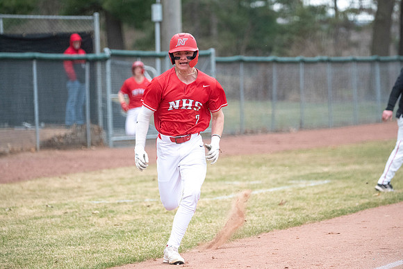 Neenah vs Hortonville 0342