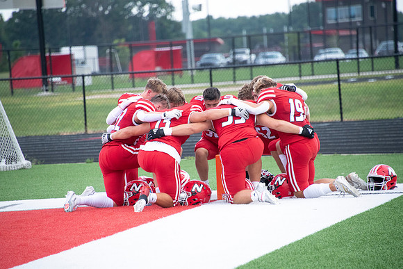 NHS_vs_Muskego_0357