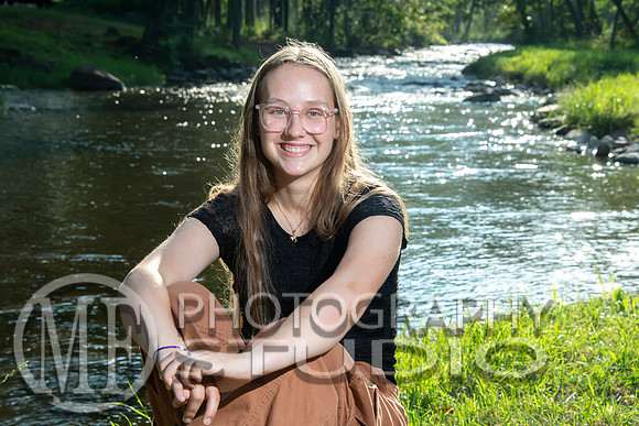 Mia_037