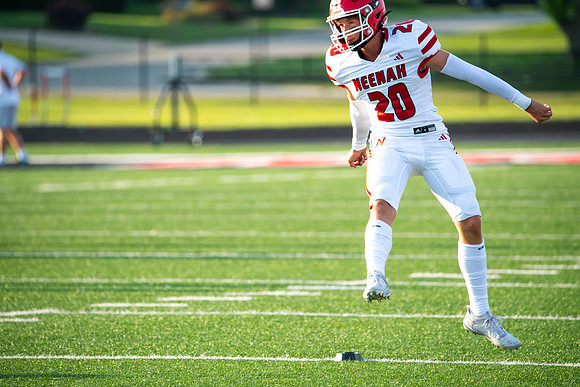 Neenah vs Montego 0080