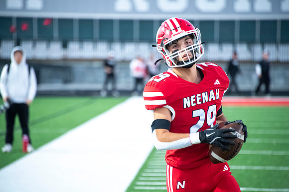 Neenah vs Hortonville 0111