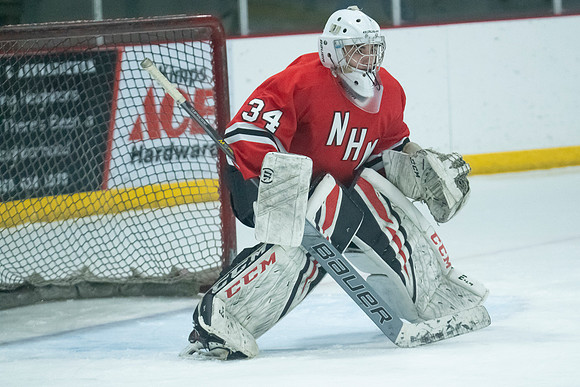 NHM Varsity vs Ashwaubenon 027