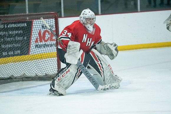 NHM Varsity vs Ashwaubenon 029