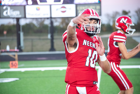Neenah vs Hortonville 0088