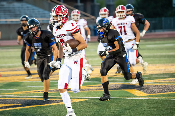 Neenah v Oshkosh West_0397