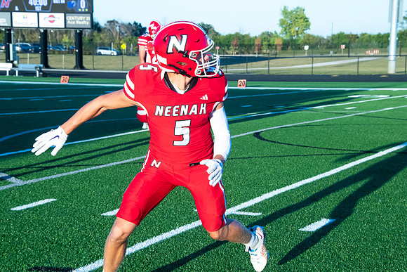 Neenah vs Oshkosh West 0091