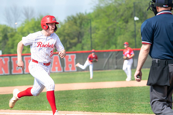 Neenah vs Hortonville 0397
