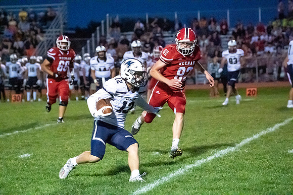 Neenah v Appleton North_0172