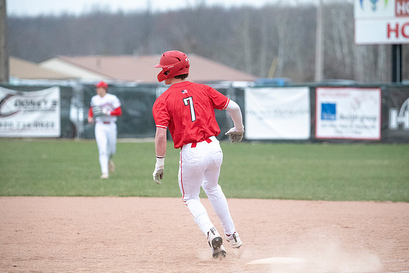 Neenah vs Hortonville 0251