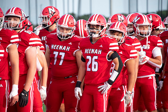 NHS_vs_Muskego_0155