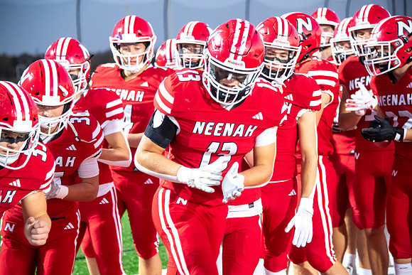 Neenah vs Hortonville 0176